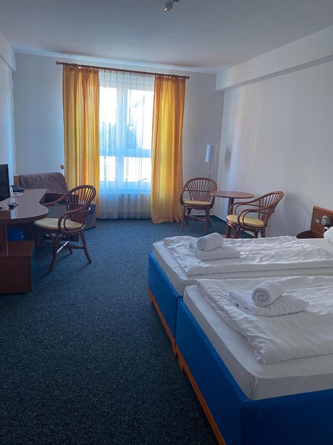 Hotel Stadt バース エクステリア 写真